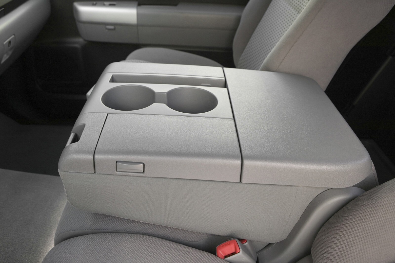 2007 Toyota Tundra interior CUP