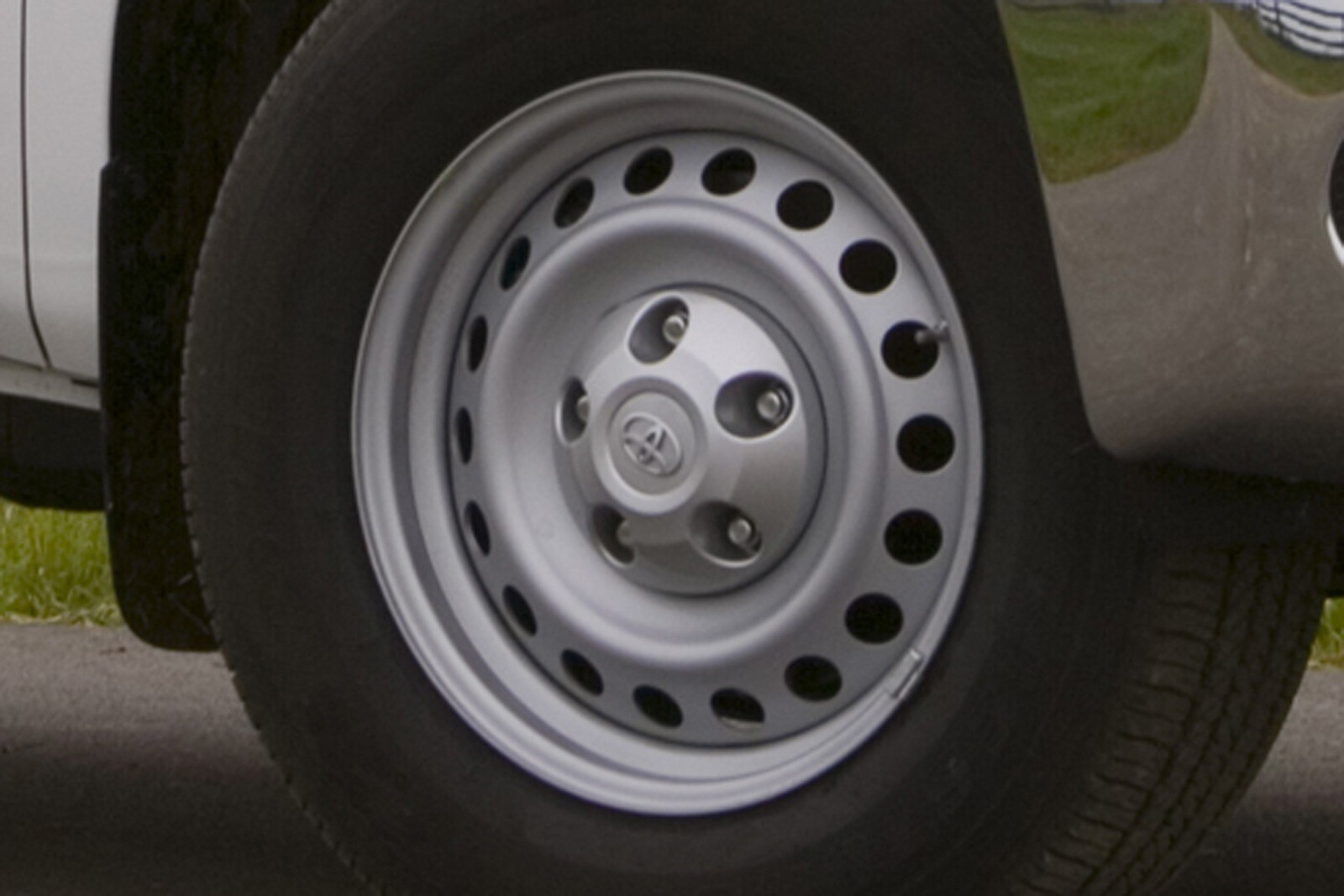 2007 Toyota Tundra — OEM photo 5