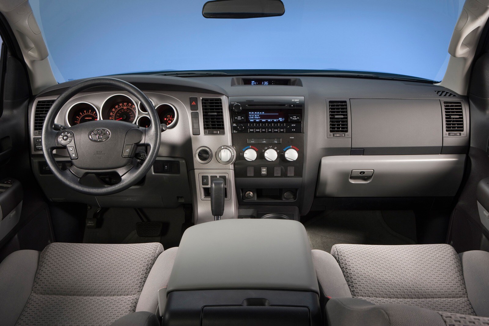 2010 Toyota Tundra interior D