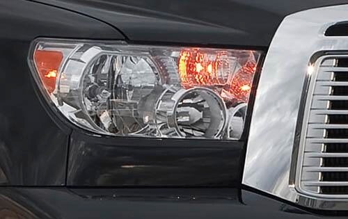 2010 Toyota Tundra — OEM photo 4