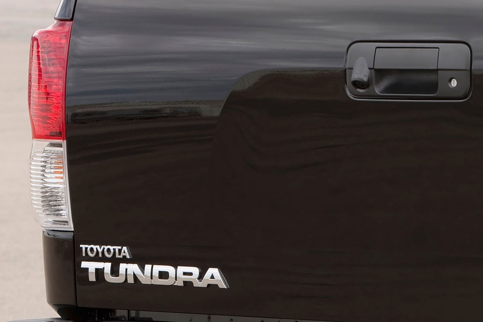 2013 Toyota Tundra exterior RBDG