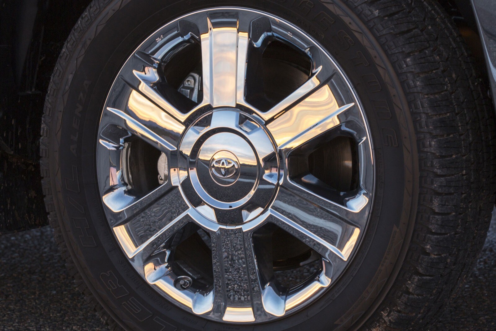 2017 Toyota Tundra exterior W