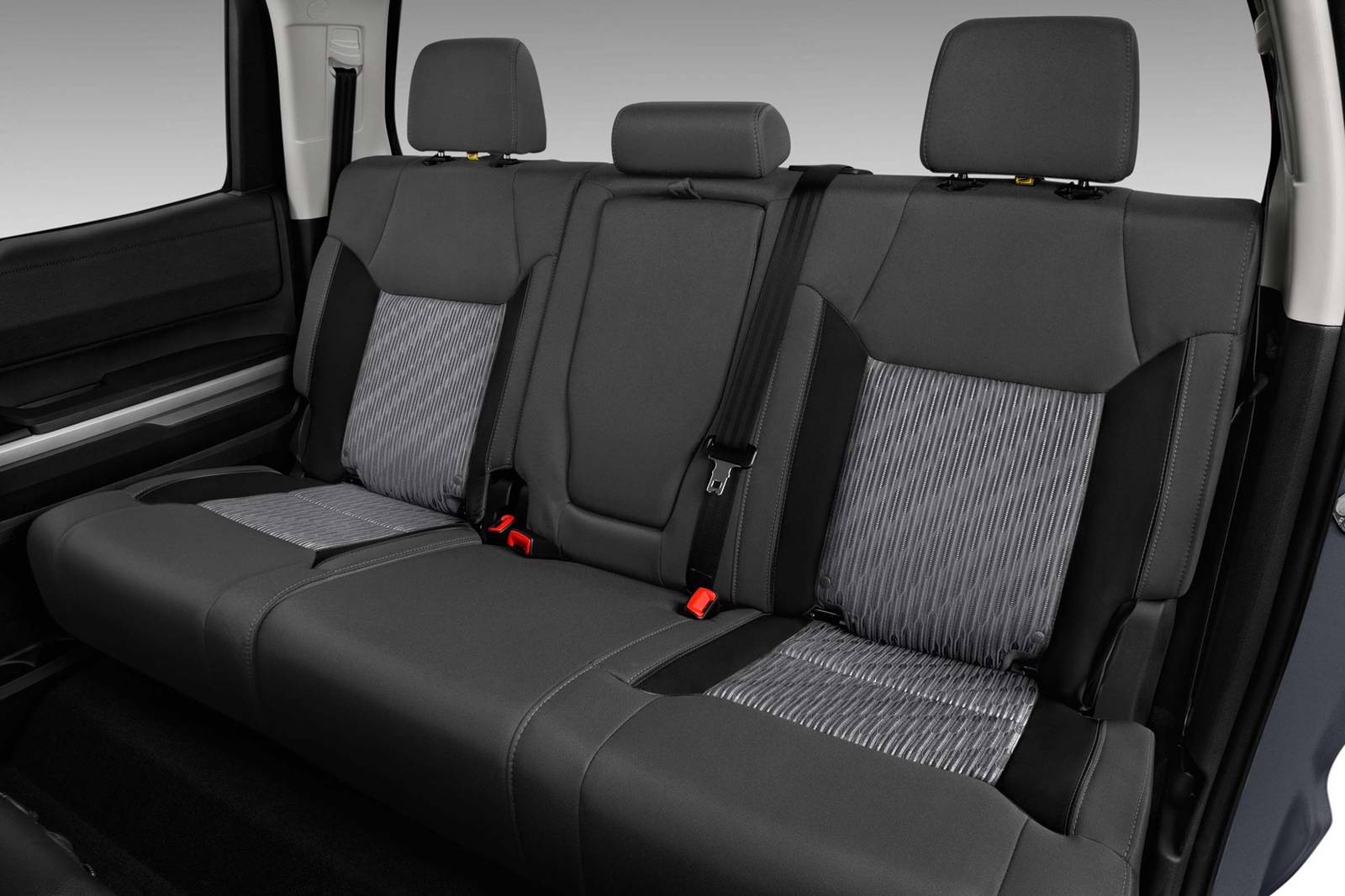 2018 Toyota Tundra interior RI