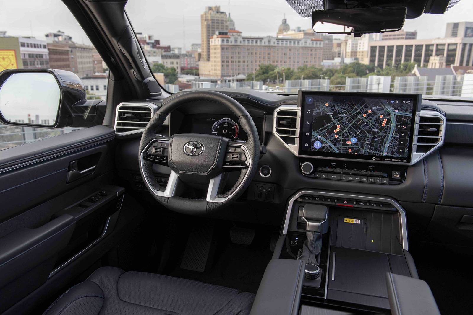 2022 Toyota Tundra interior D
