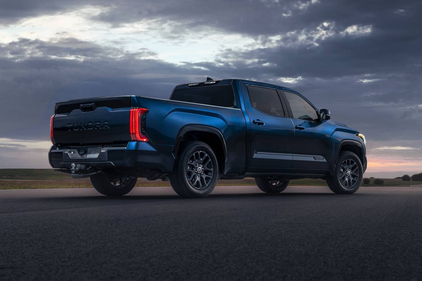 2022 Toyota Tundra exterior FQ