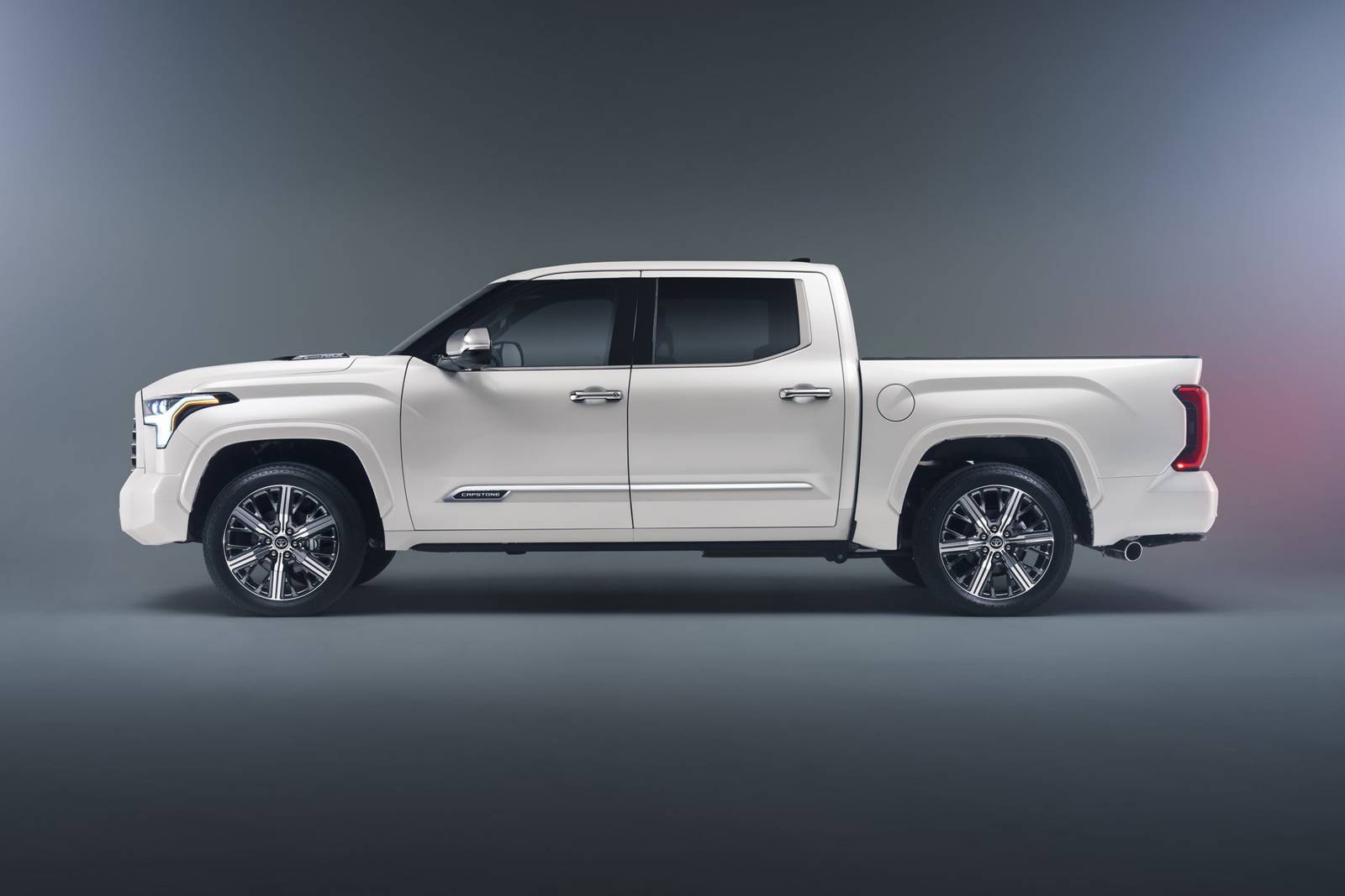2025 Toyota Tundra exterior S