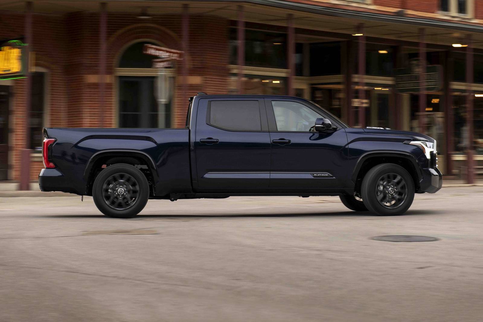 2025 Toyota Tundra exterior S