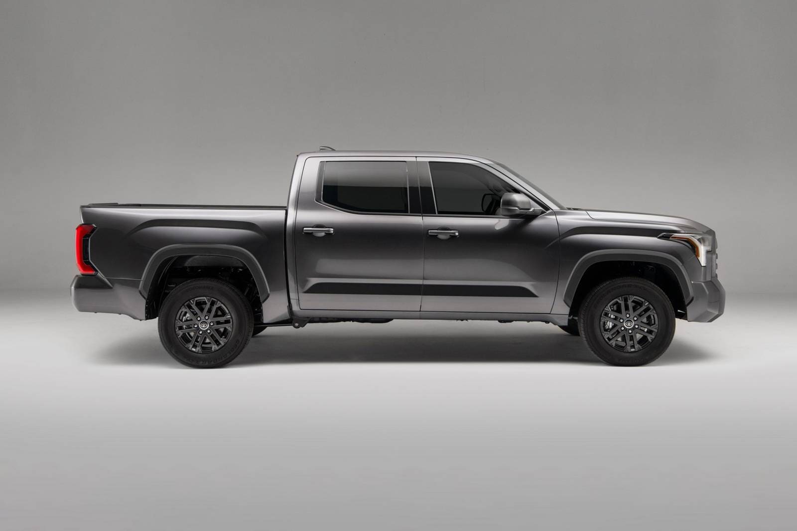 2025 Toyota Tundra exterior S