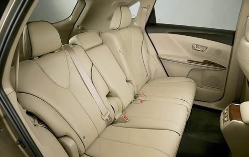 2011 Toyota Venza interior RI