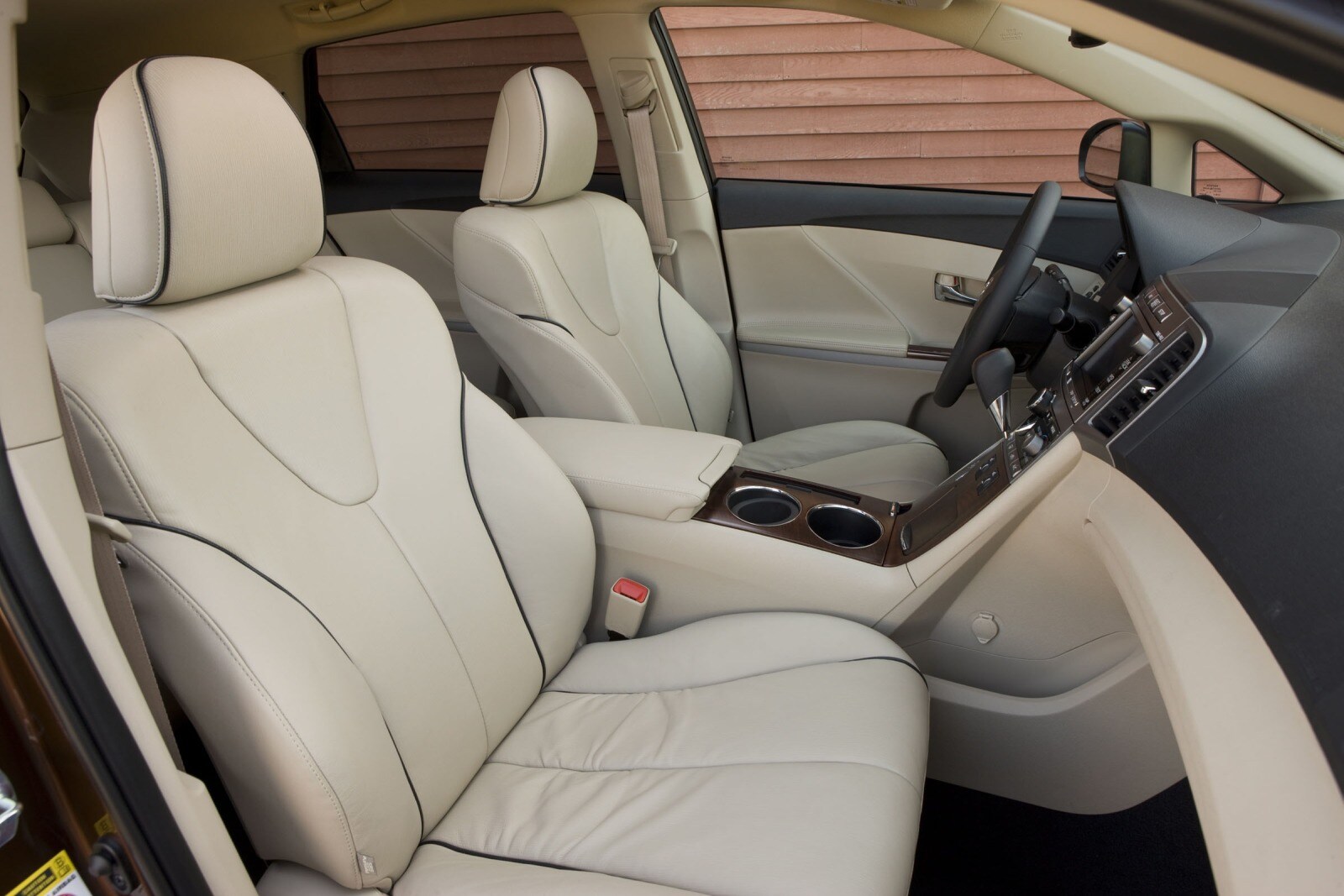 2012 Toyota Venza interior I