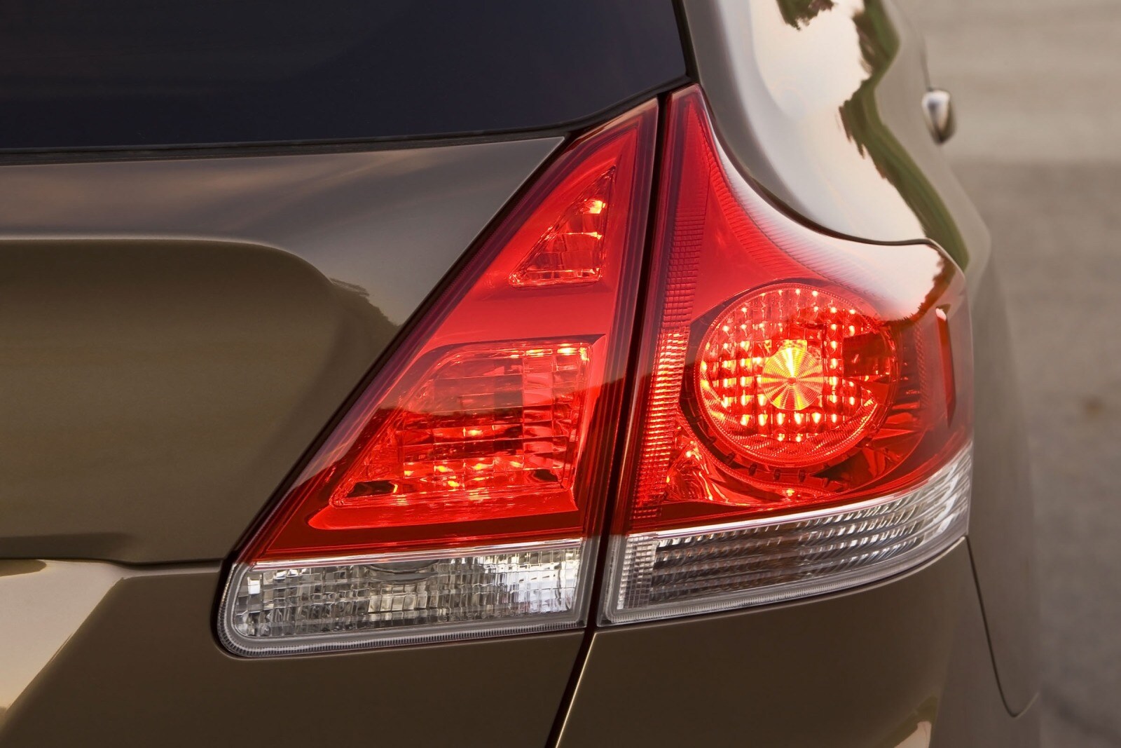 2012 Toyota Venza exterior EDETAIL