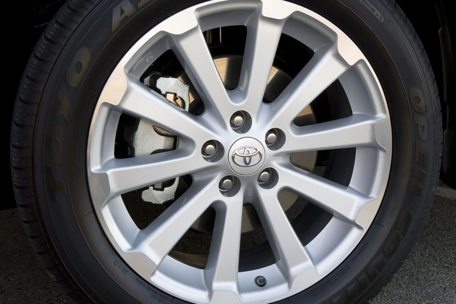 2012 Toyota Venza exterior W