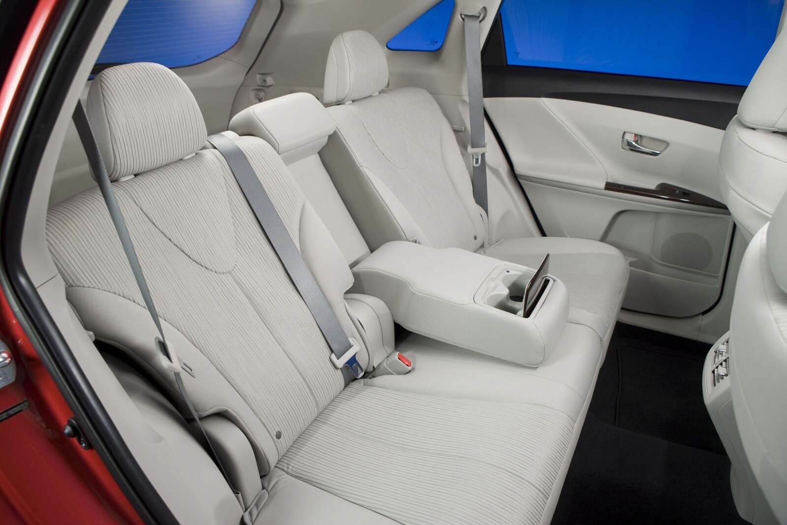 2012 Toyota Venza interior RI
