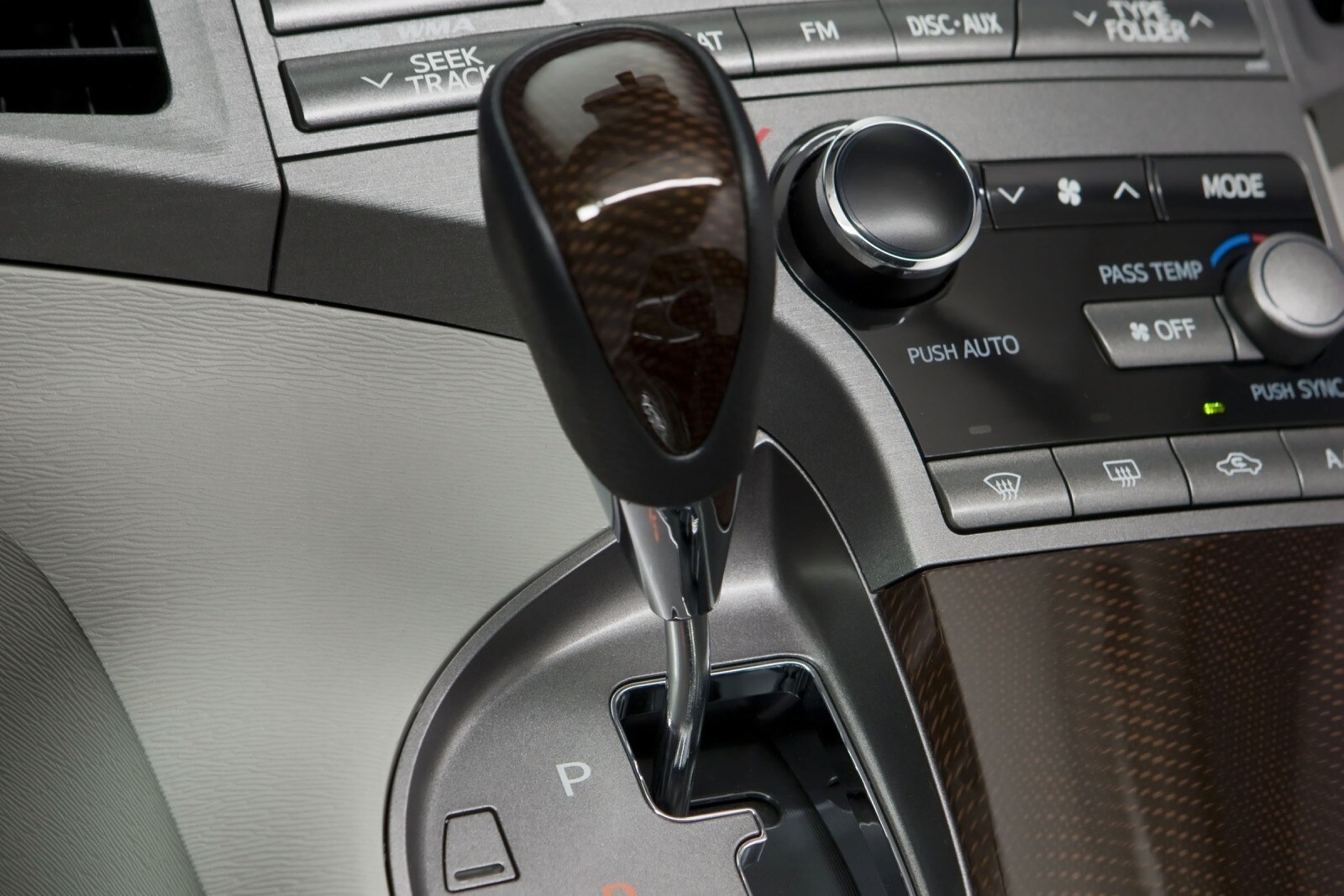 2012 Toyota Venza interior SHF