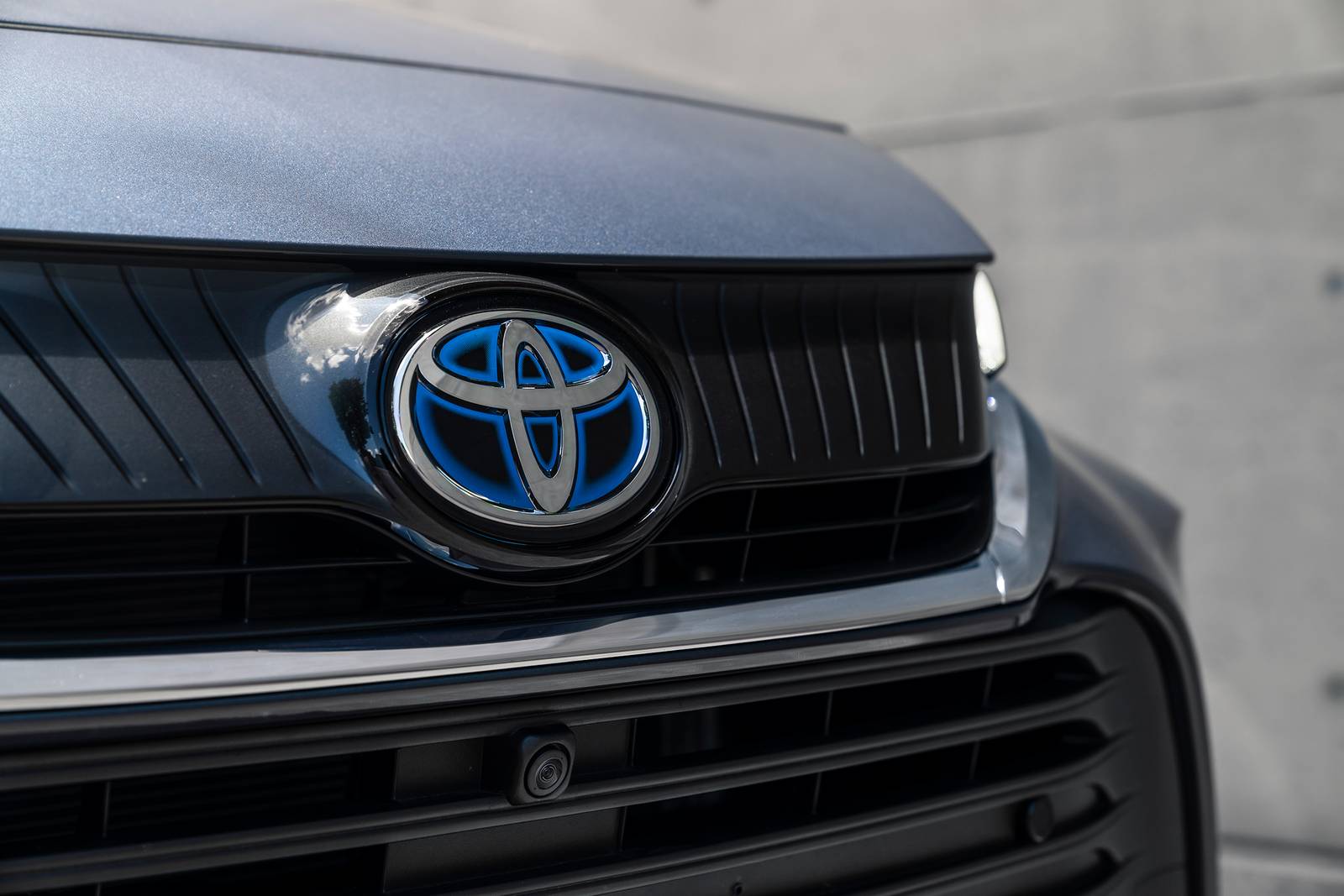 2023 Toyota Venza exterior FBDG