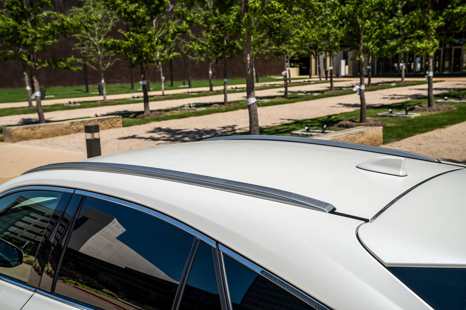 2023 Toyota Venza exterior EDETAIL