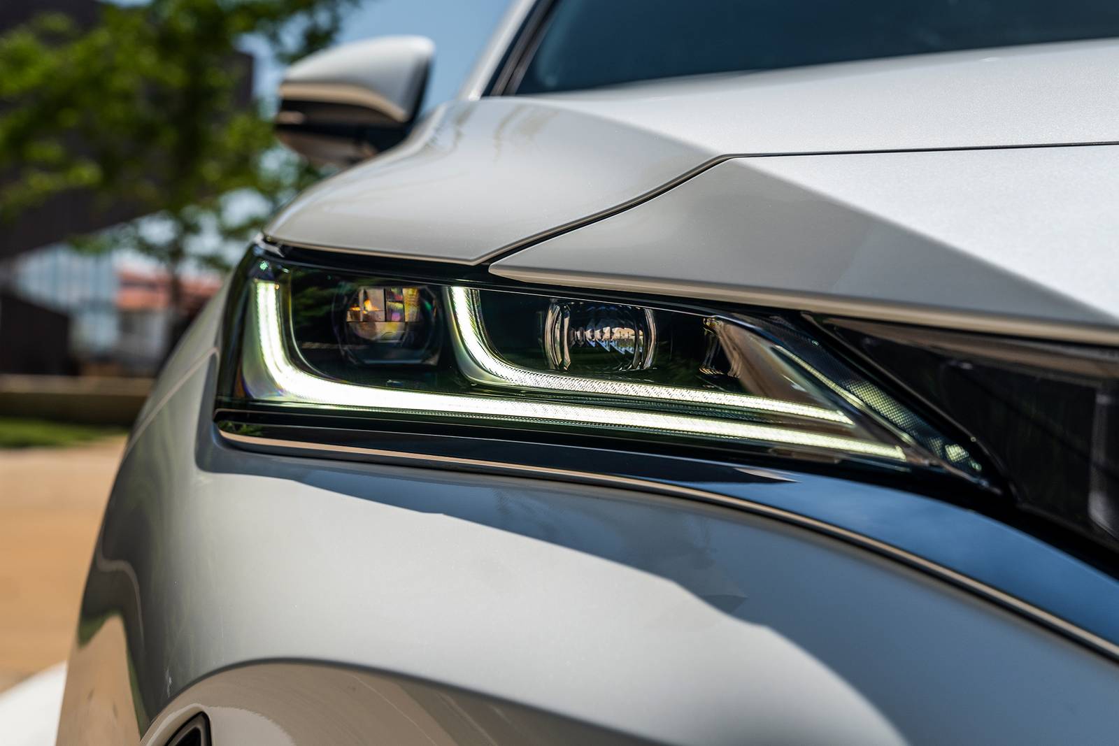 2023 Toyota Venza exterior EDETAIL