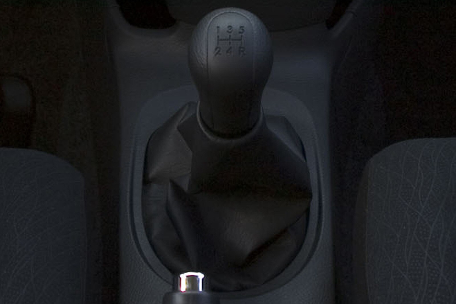 2007 Toyota Yaris interior SHF