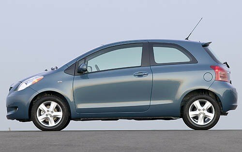 2008 Toyota Yaris — OEM photo 5