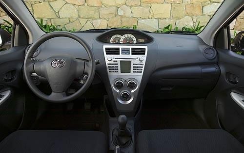 2008 Toyota Yaris interior D