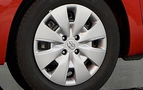 2010 Toyota Yaris — OEM photo 5