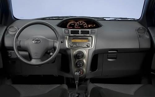 2010 Toyota Yaris interior D