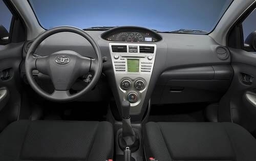 2011 Toyota Yaris front safety D