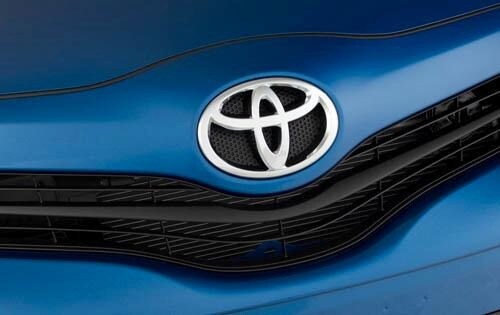 2012 Toyota Yaris — OEM photo 4