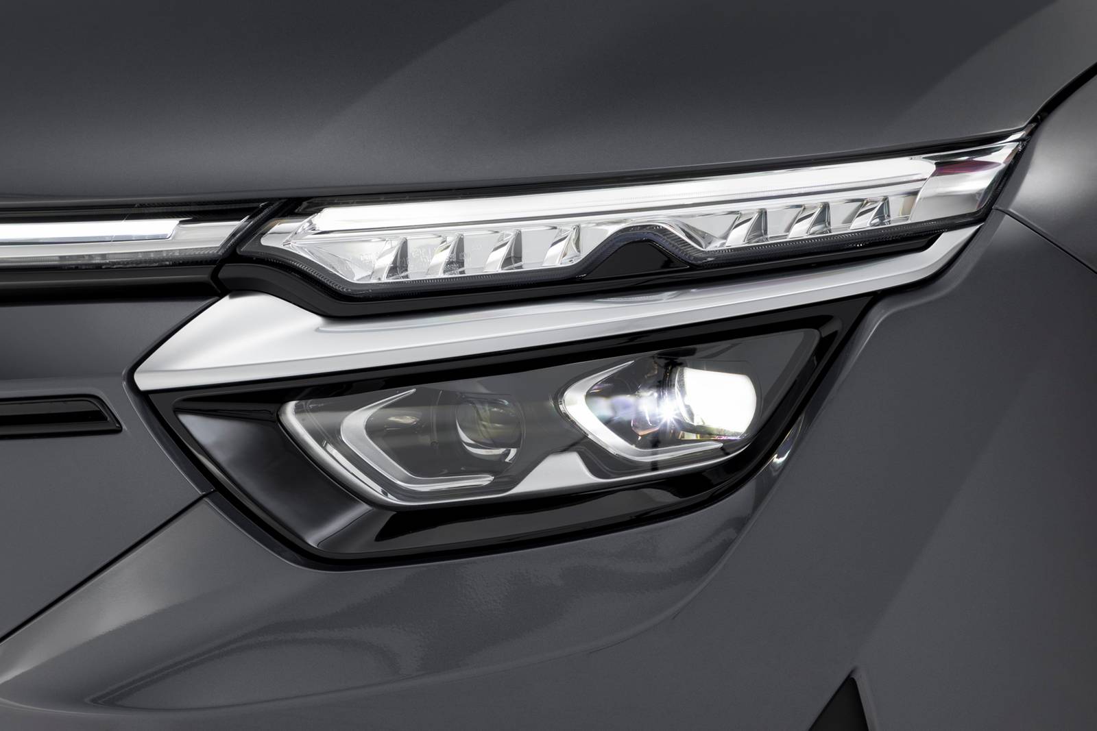 2024 VinFast VF 8 exterior EDETAIL