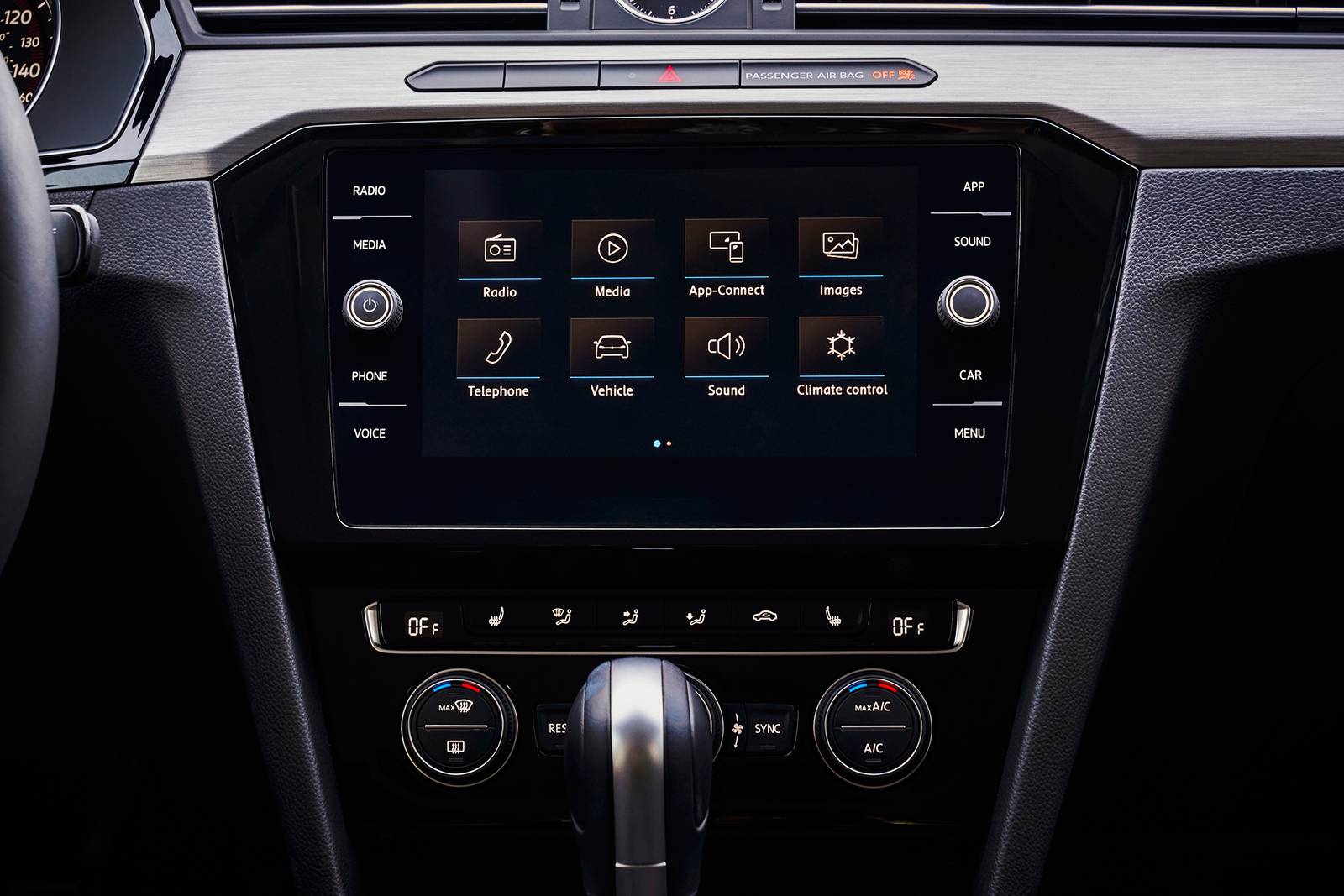 2019 Volkswagen Arteon interior CC