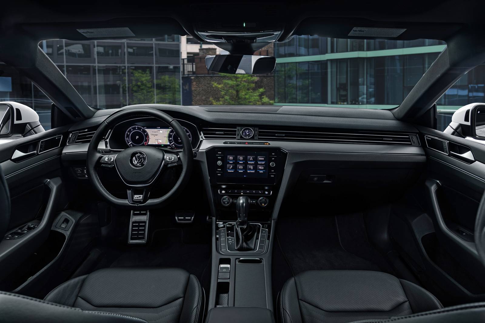2019 Volkswagen Arteon interior D