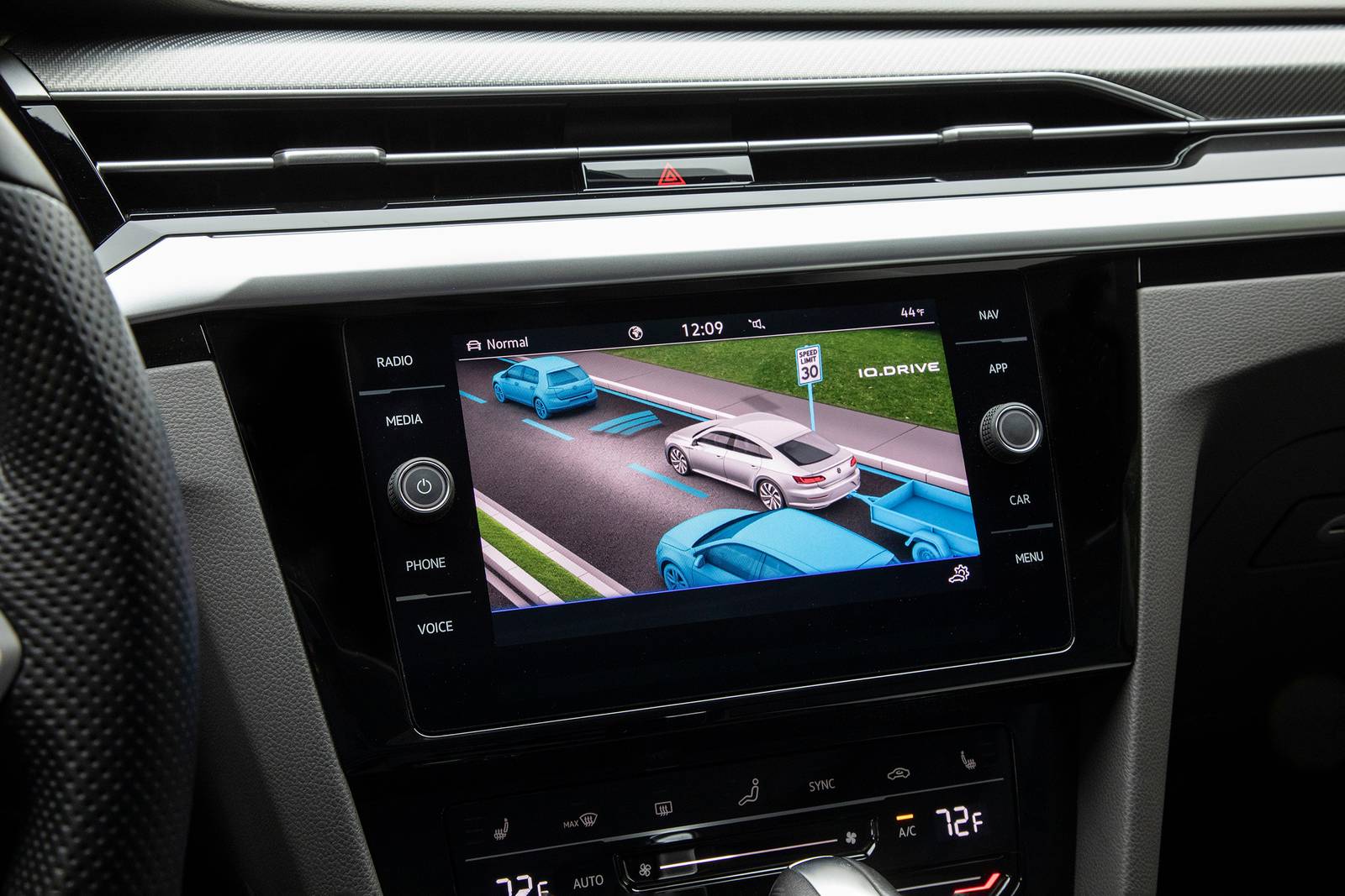 2020 Volkswagen Arteon interior CC