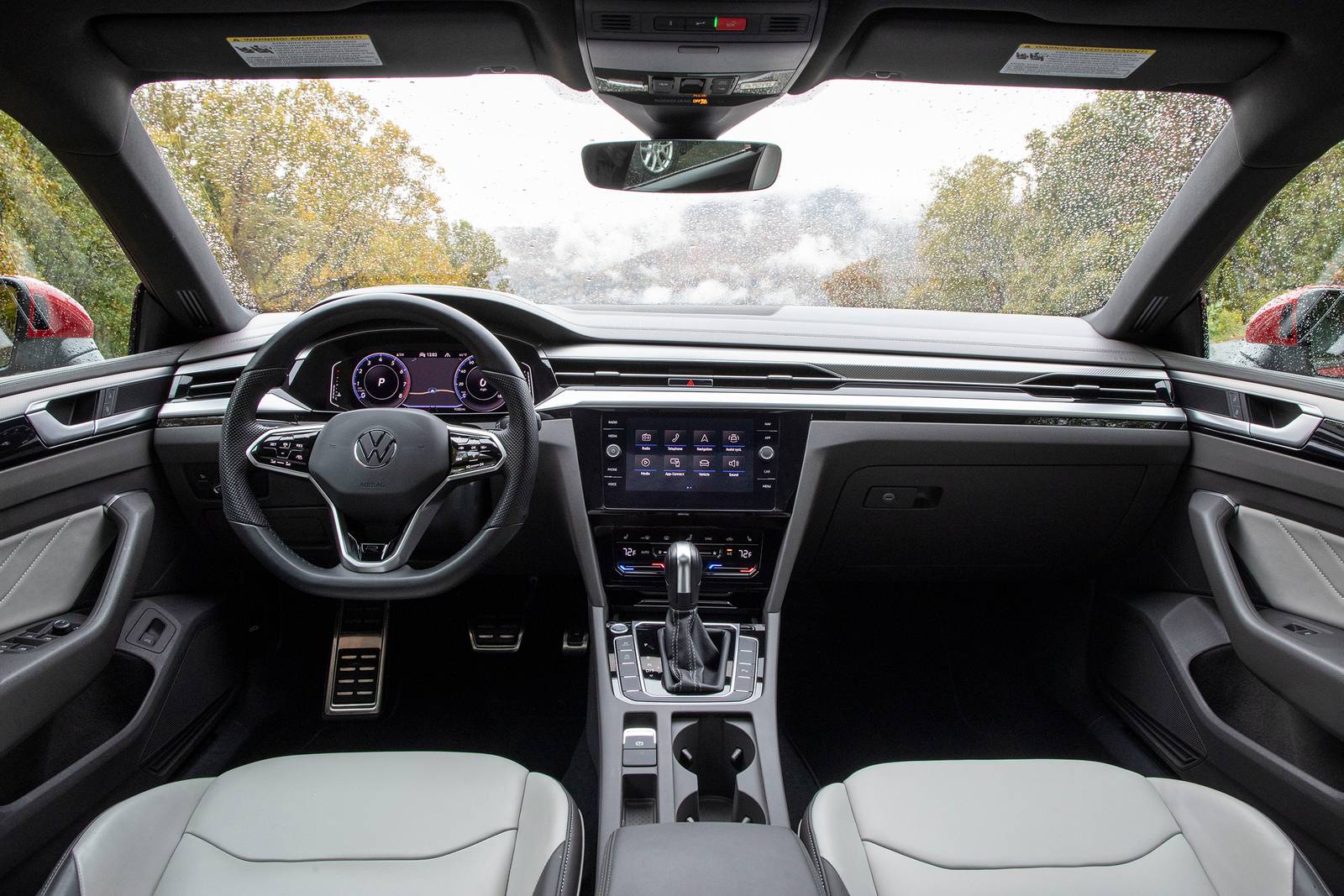 2022 Volkswagen Arteon interior D