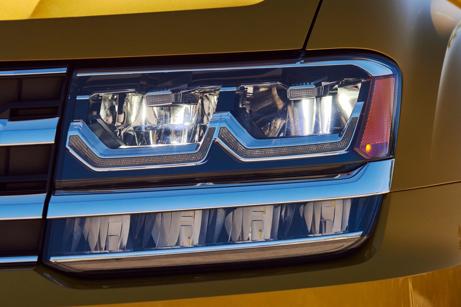 2018 Volkswagen Atlas — OEM photo 1