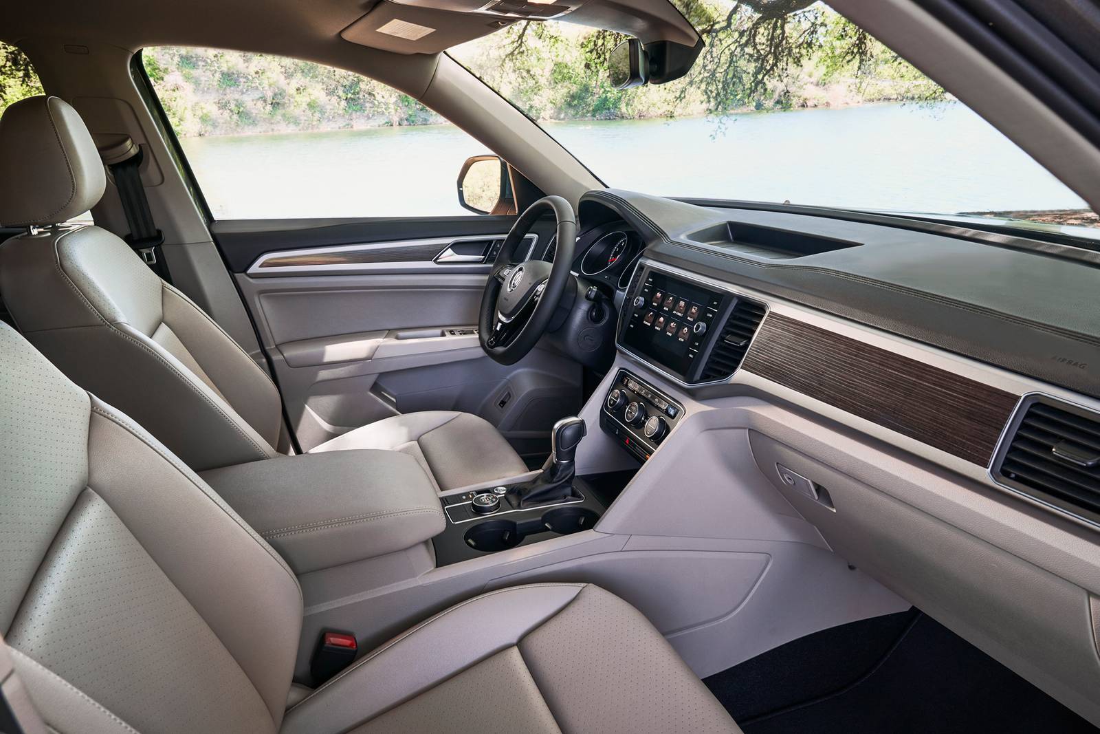 2019 Volkswagen Atlas interior I