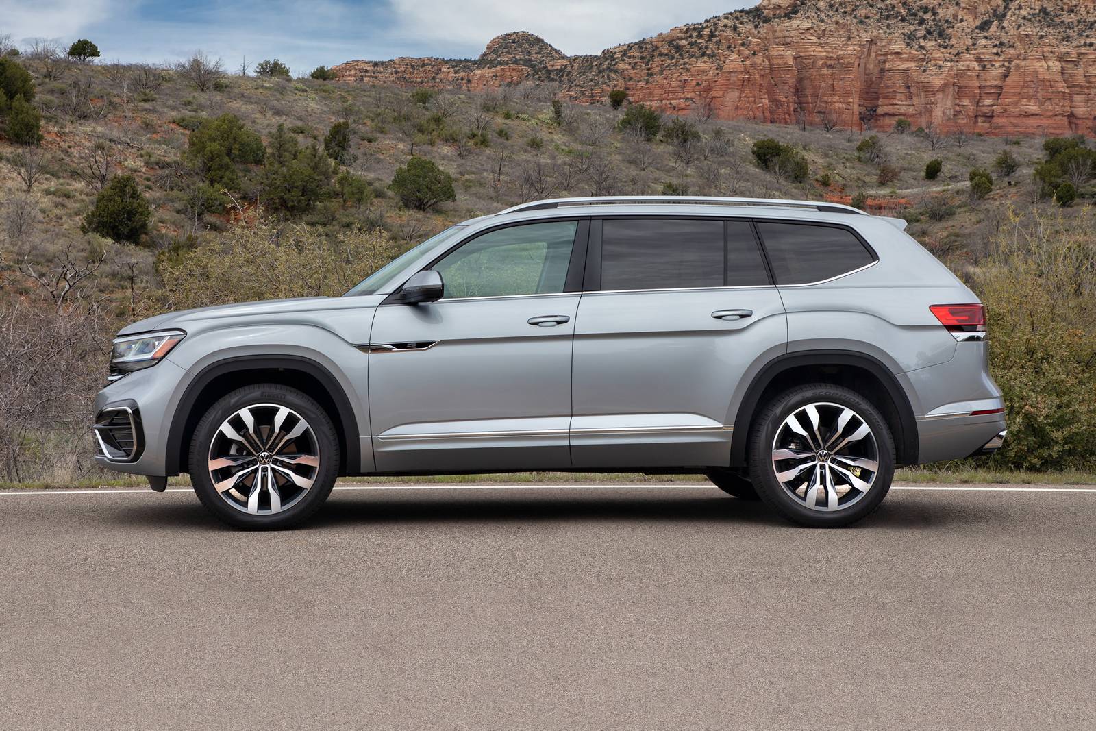 2022 Volkswagen Atlas exterior S