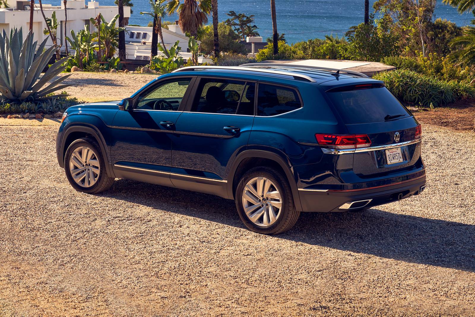2022 Volkswagen Atlas exterior RQ