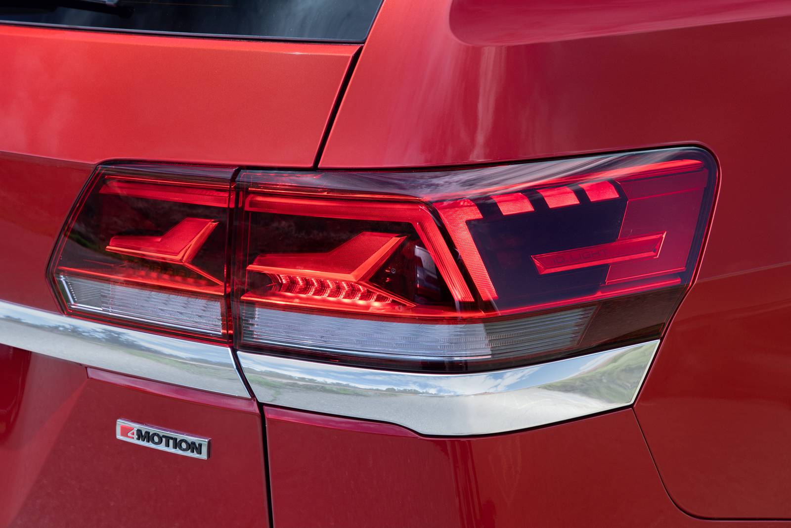 2022 Volkswagen Atlas exterior EDETAIL