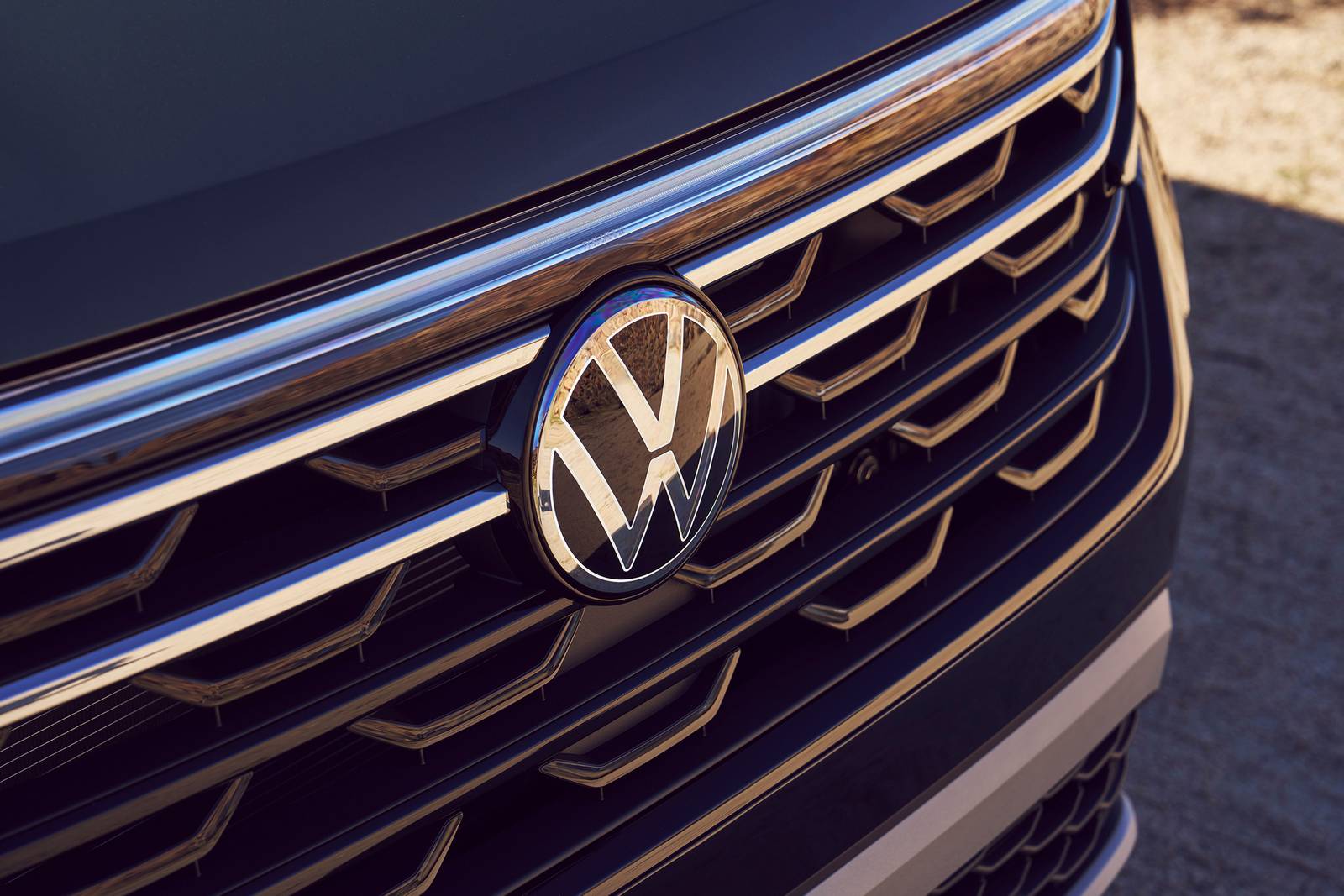2024 Volkswagen Atlas — OEM photo 4