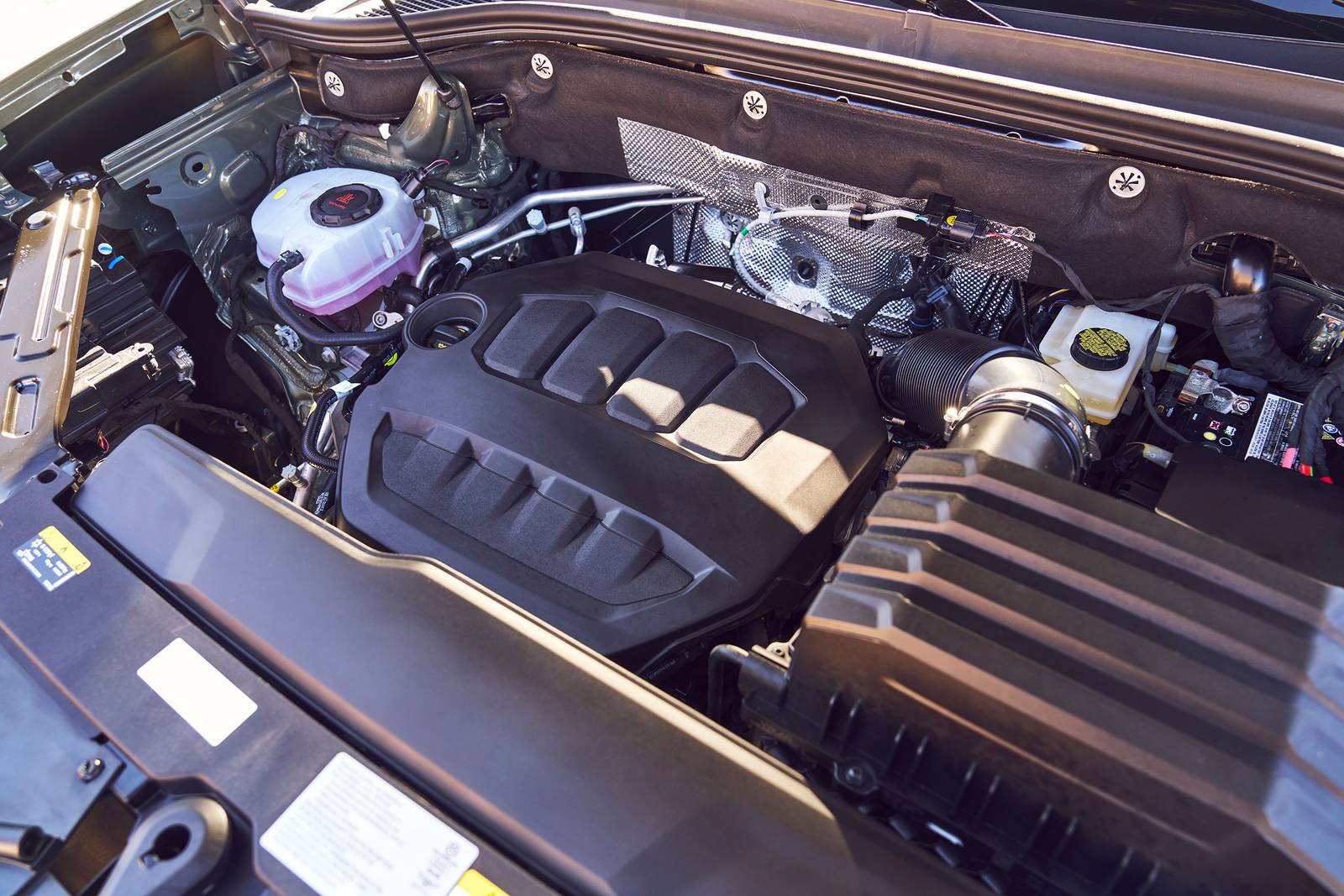 2025 Volkswagen Atlas exterior E