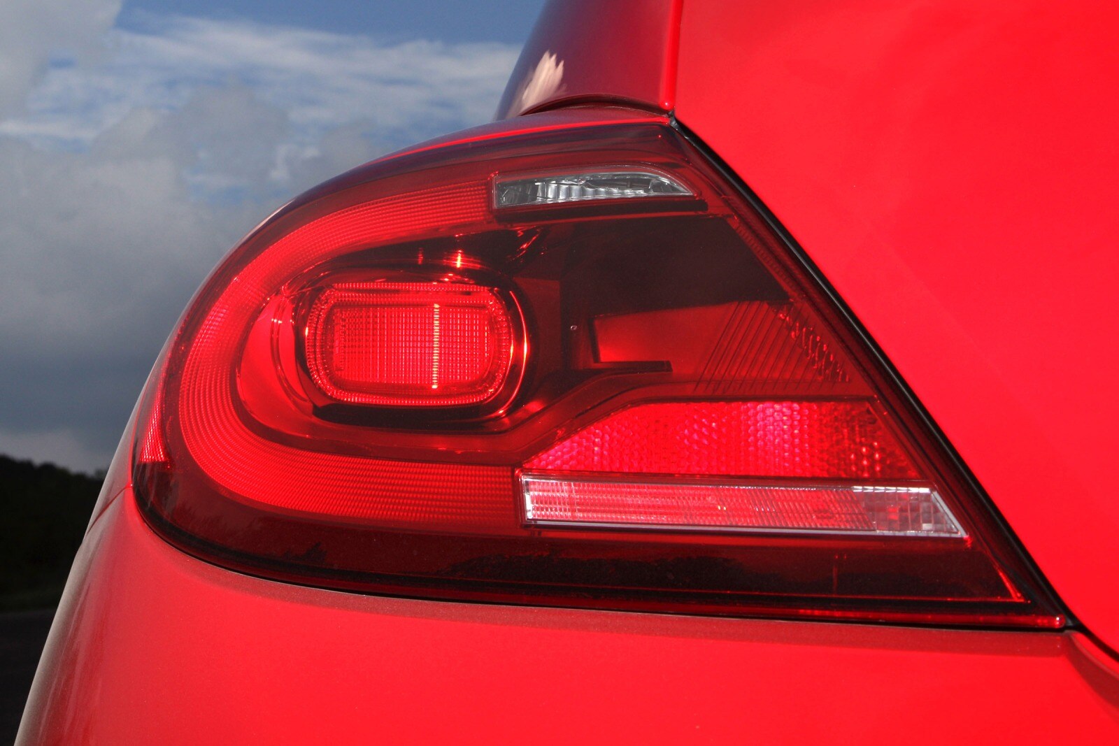 2015 Volkswagen Beetle exterior EDETAIL