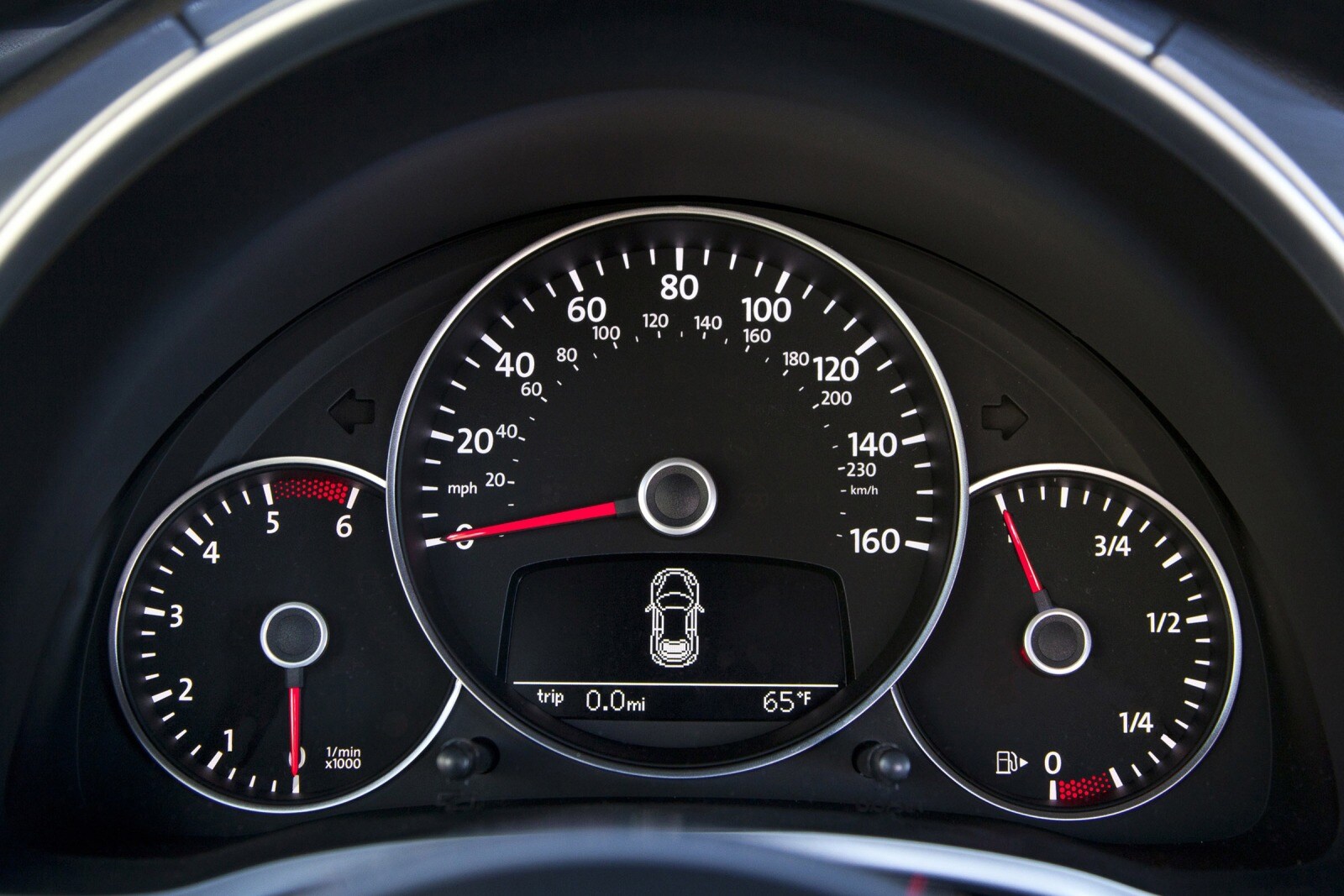 2015 Volkswagen Beetle interior G