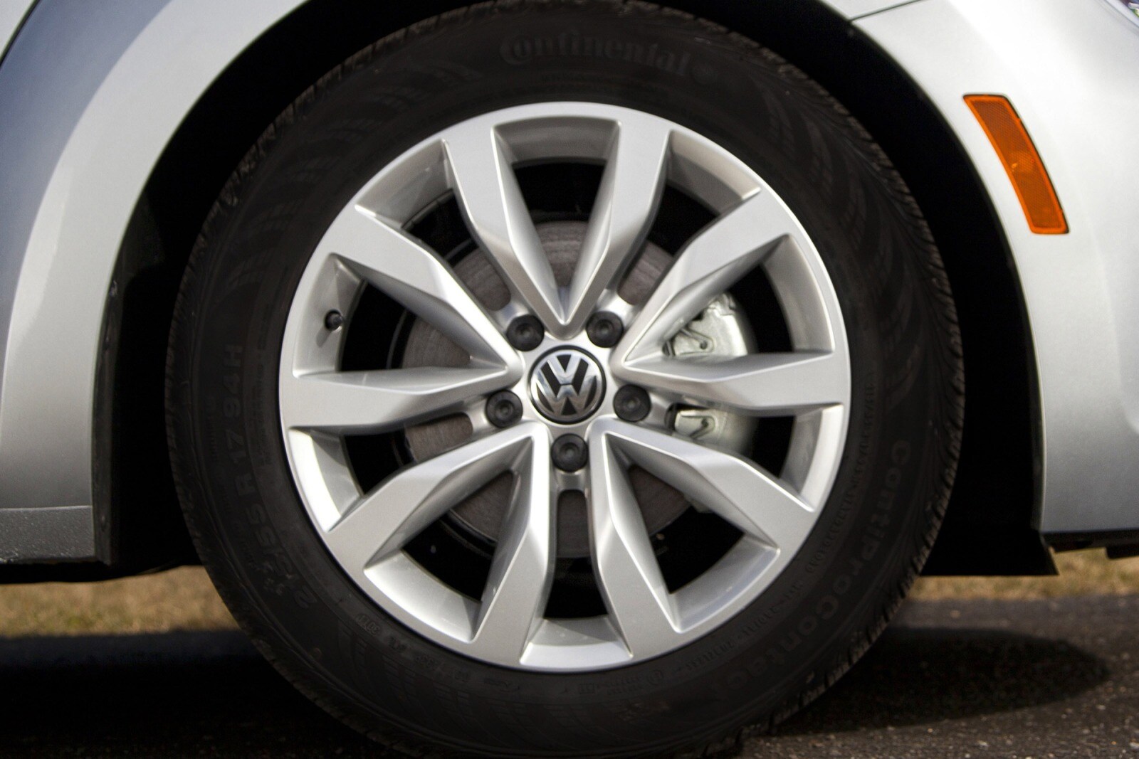 2015 Volkswagen Beetle exterior W