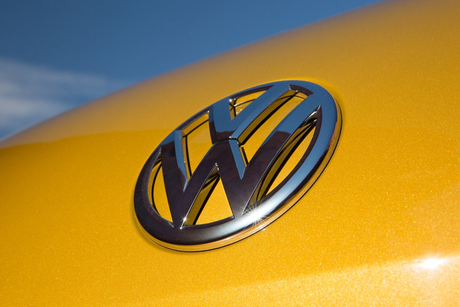 2016 Volkswagen Beetle exterior FBDG