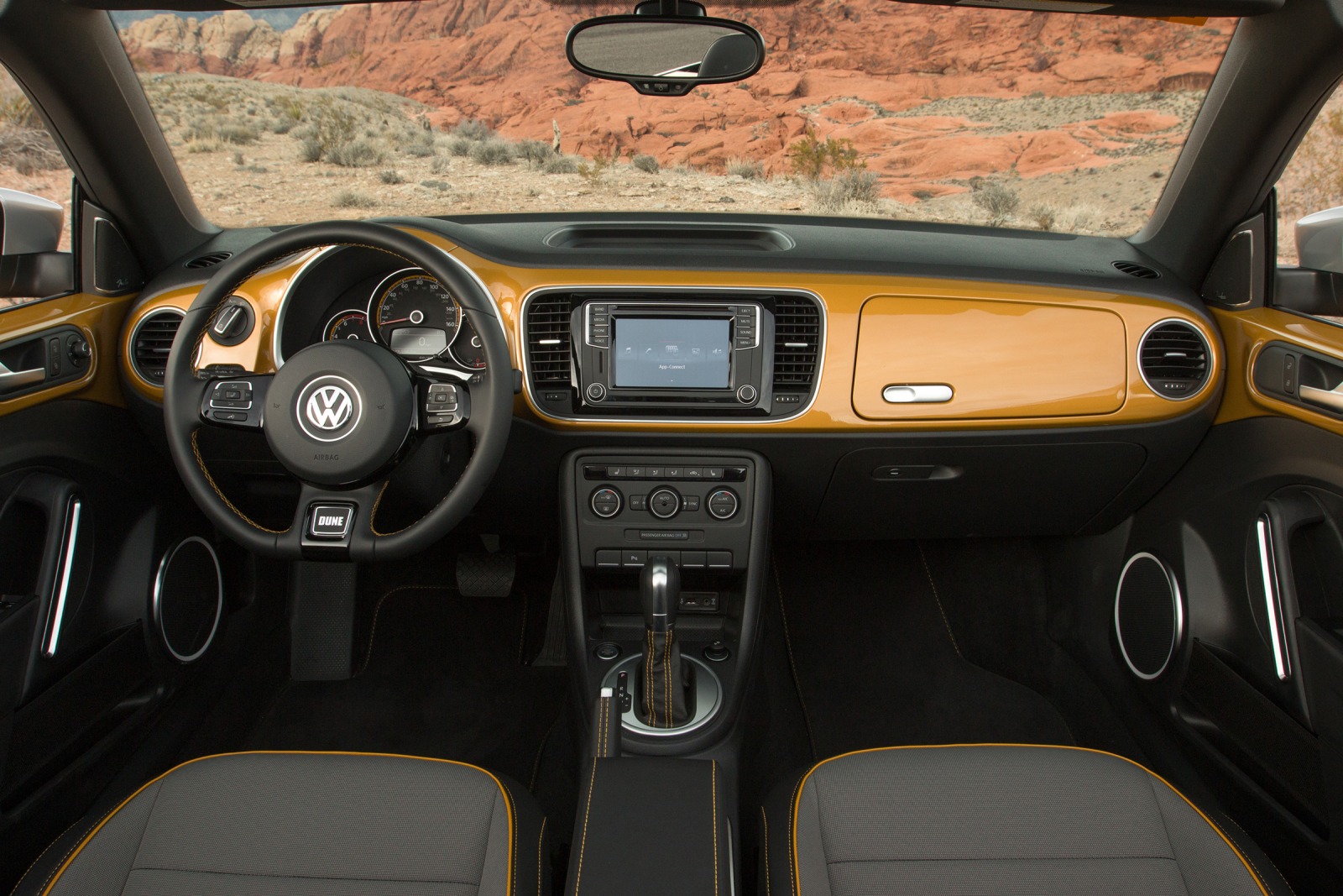 2017 Volkswagen Beetle interior D