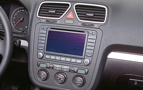 2009 Volkswagen Eos interior CC