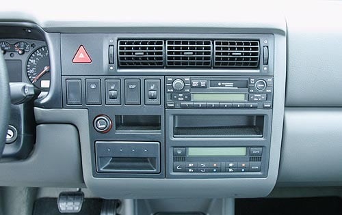 2000 Volkswagen EuroVan interior CC
