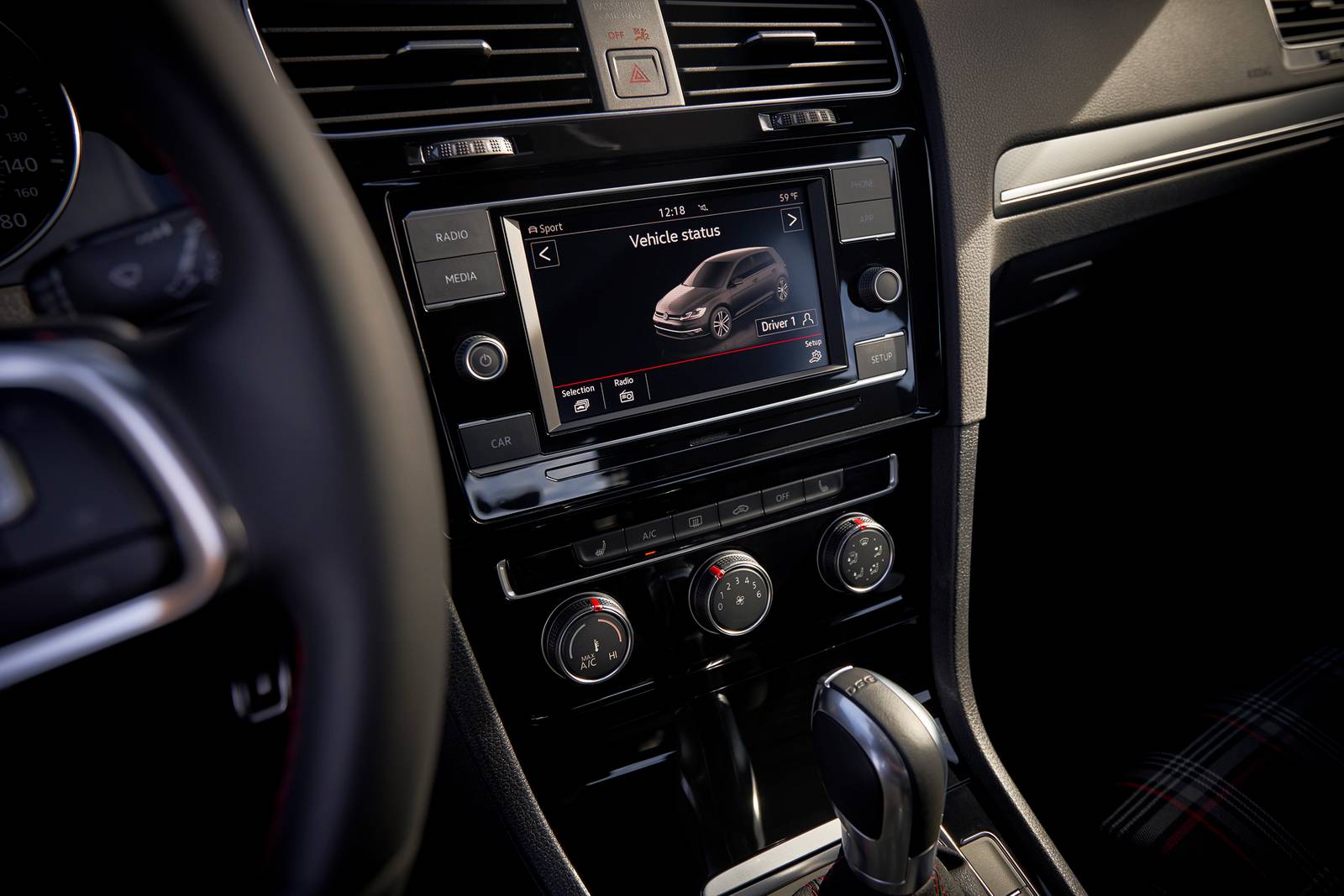 2019 Volkswagen Golf GTI interior CC