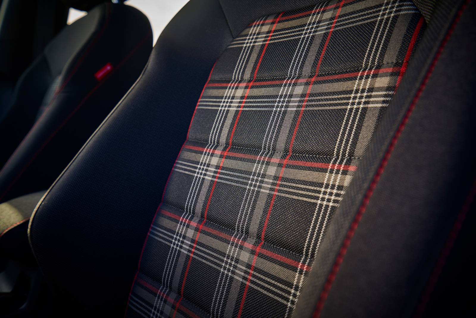 2019 Volkswagen Golf GTI interior DETAIL