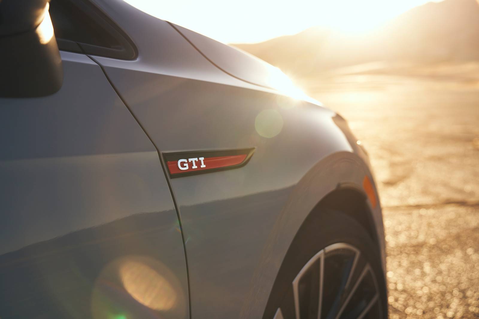 2024 Volkswagen Golf GTI — OEM photo 3